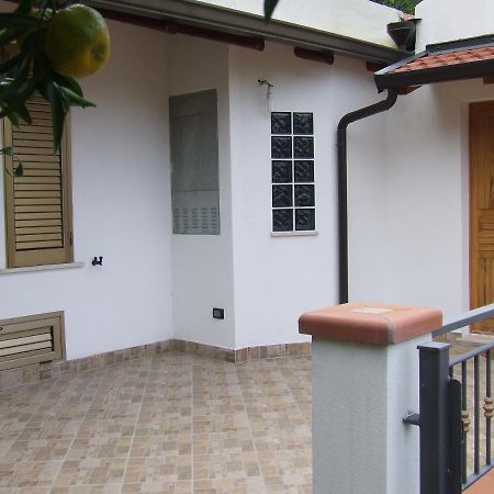 Relax Vista Eolie Apartment Пирайно Екстериор снимка