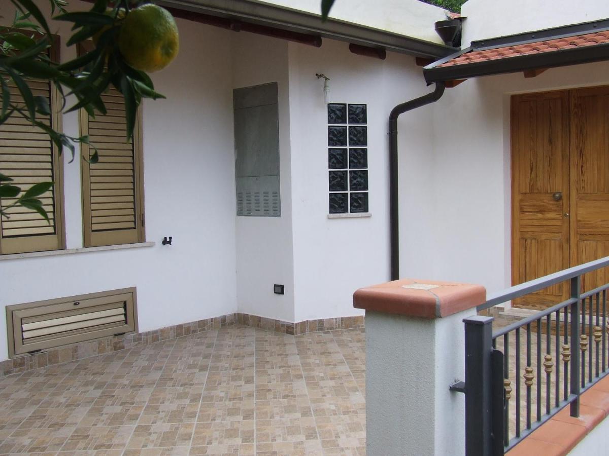 Relax Vista Eolie Apartment Пирайно Екстериор снимка