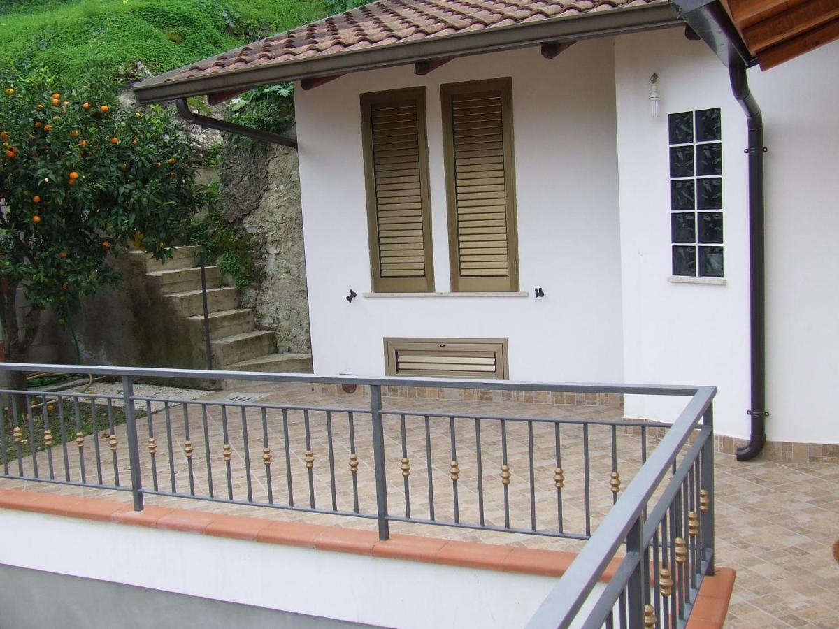 Relax Vista Eolie Apartment Пирайно Екстериор снимка
